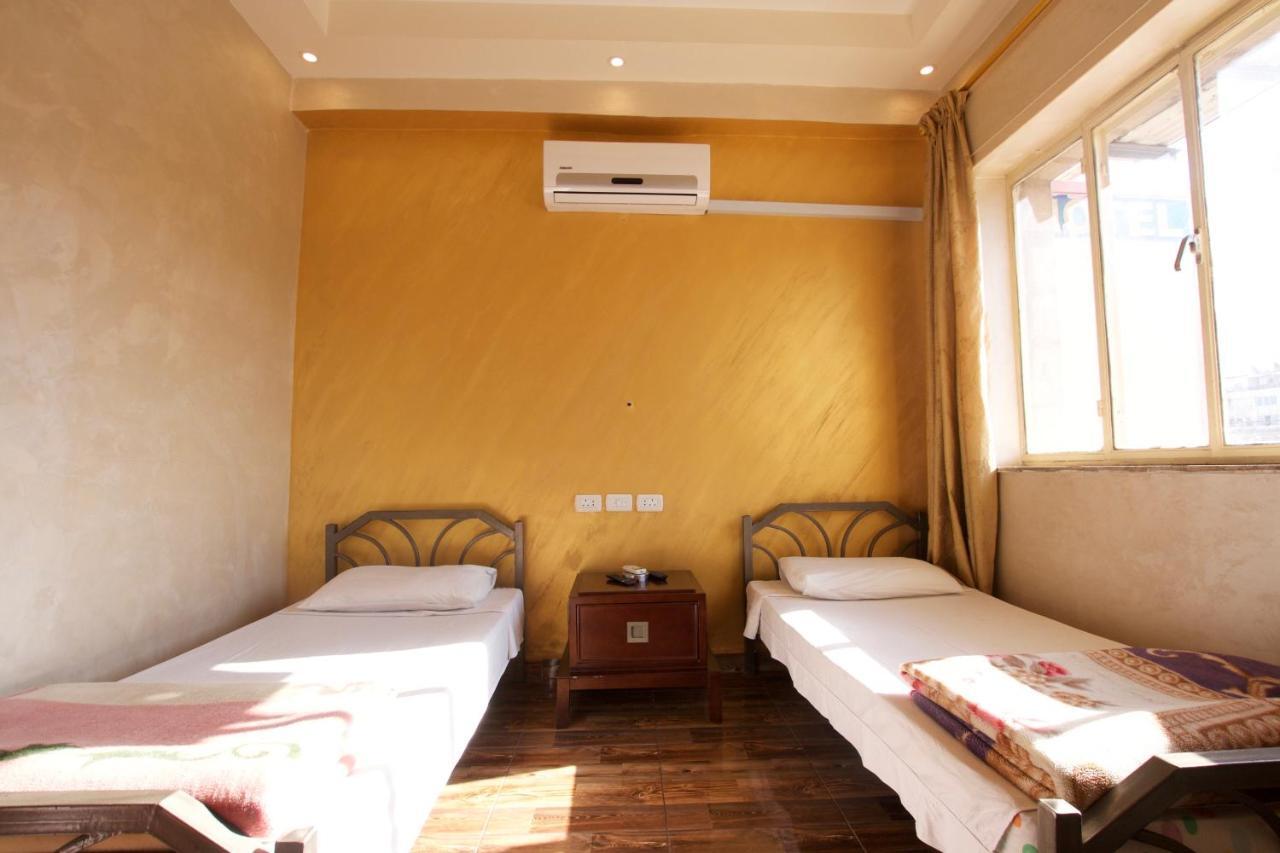 Erasmus Student House By Sunrise Hostel 암만 외부 사진